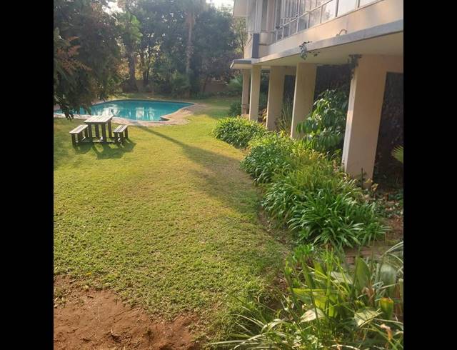 4 BEDROOM APARTMENT FOR SALE IN SUNNYSIDE